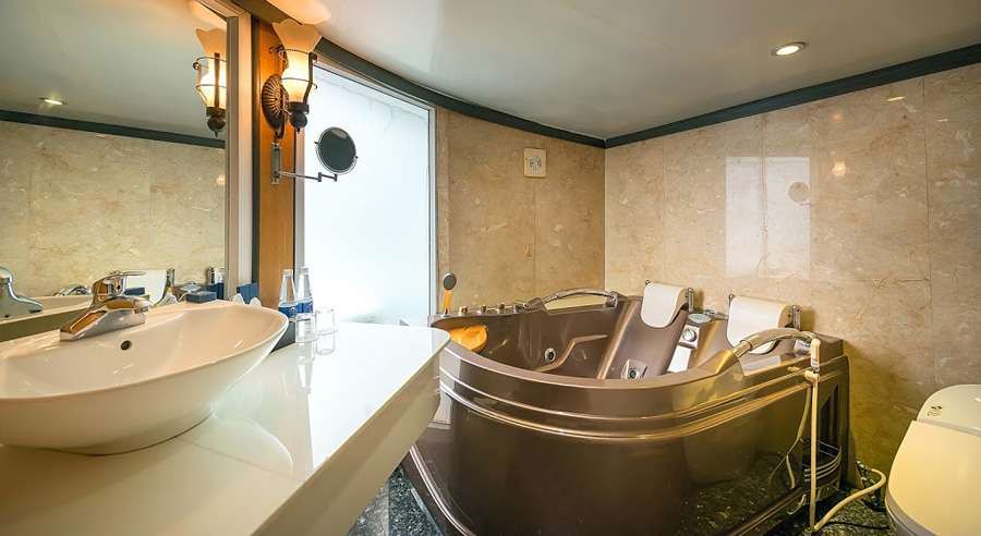 La Vela Classic Cruise