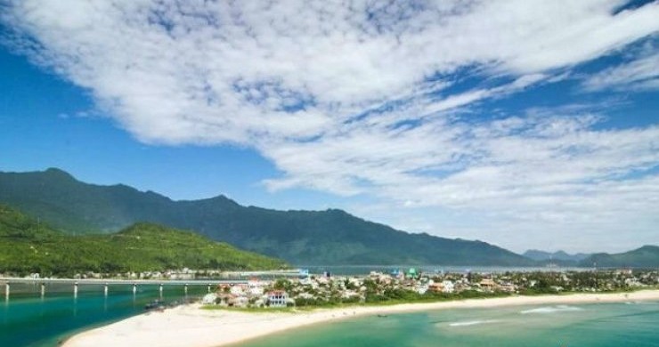 Central Vietnam Discovery 4 Days