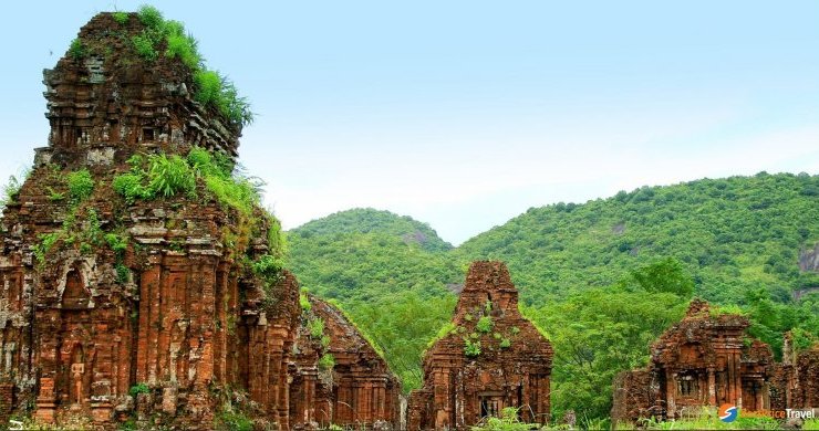 Central Vietnam Great Adventure 9 Days