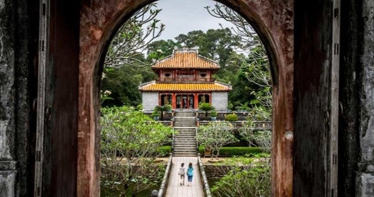 Central Vietnam Great Adventure 9 Days