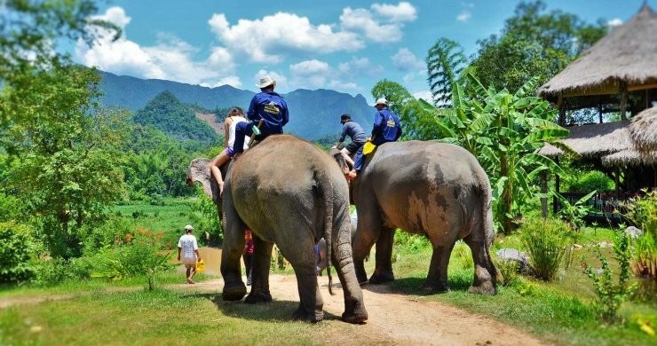 Bangkok to Laos Mystique Unfolded 12 Days