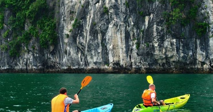 Northern Vietnam In A Nutshell: Halong Bay & Sapa 5 Days