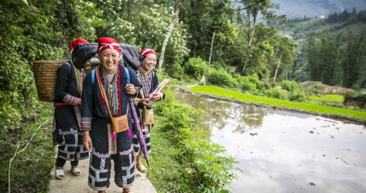 Red Dao Village Uncover 2 Days