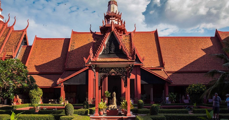 Must-See Vietnam and Cambodia 17 Days