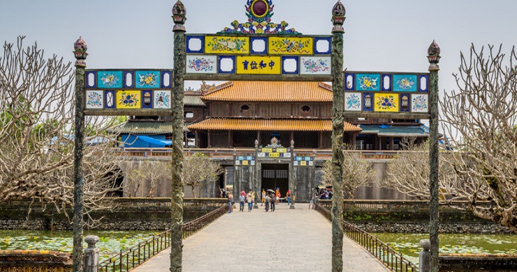 Must-See Vietnam and Cambodia 17 Days