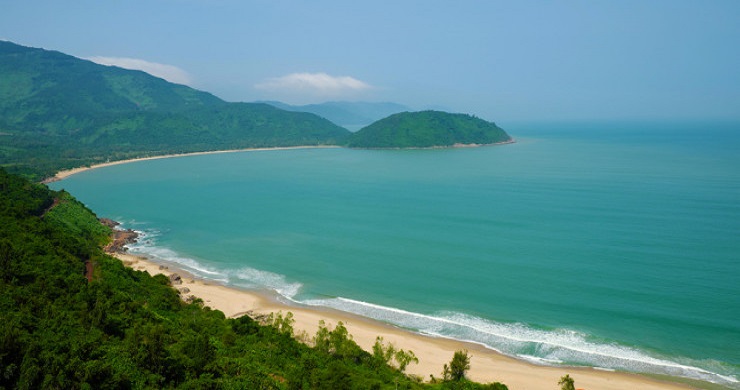 Must-See Vietnam and Cambodia 17 Days