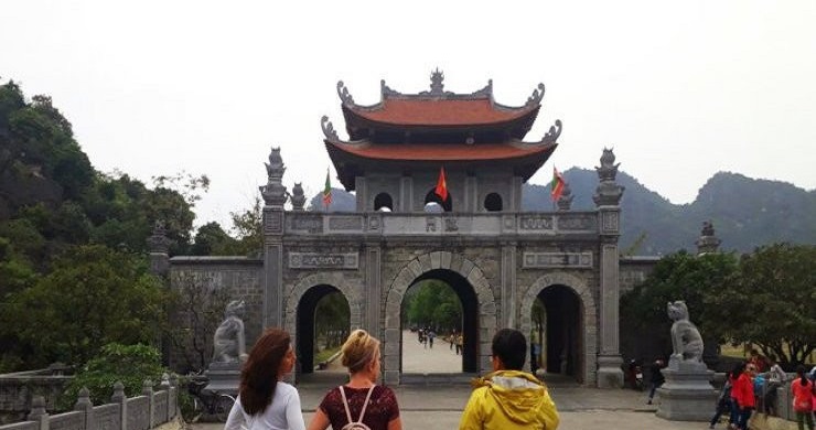 Vietnam Family Beach Rest 15 Days