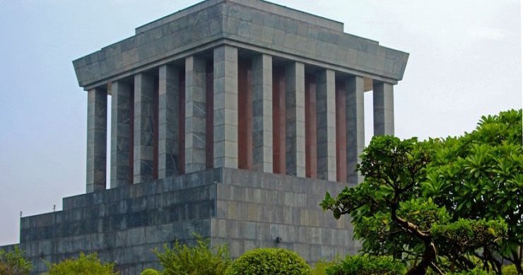 Vietnam Family Beach Rest 15 Days