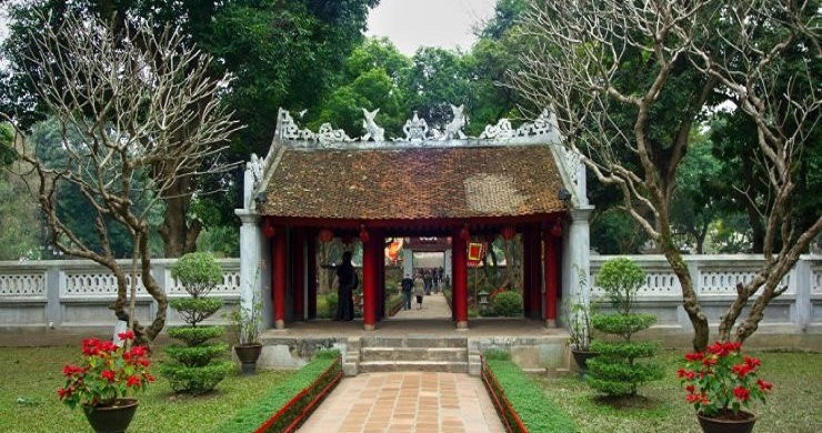 Vietnam Family Beach Rest 15 Days