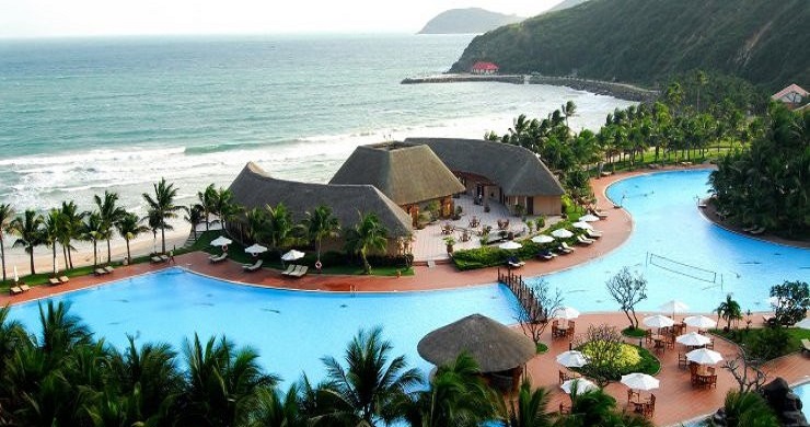 Vietnam Family Beach Rest 15 Days