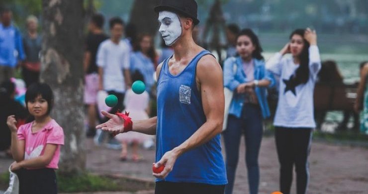 Vietnam's Insight 18 Days