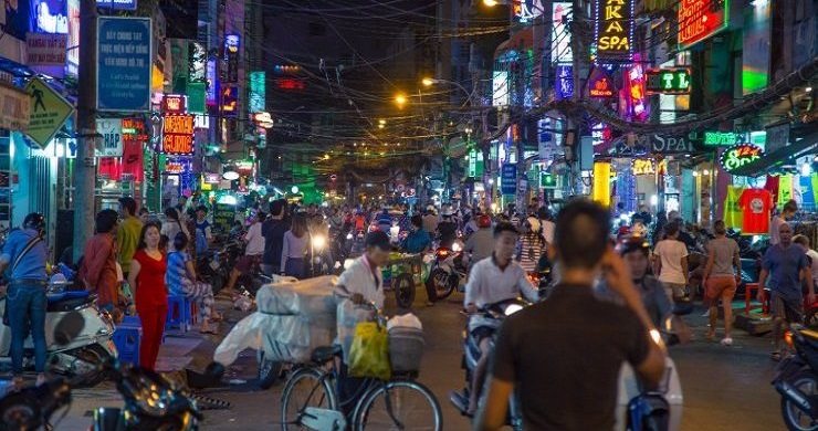 Vietnam's Insight 18 Days