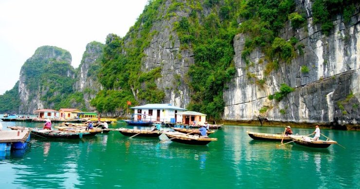 Vietnam Love At First Bite 13 Days