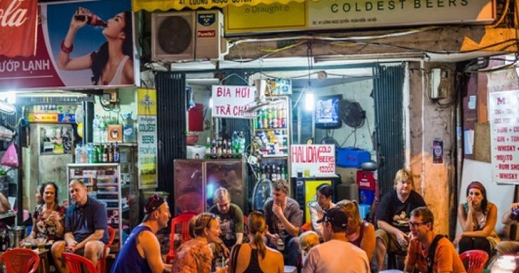 Vietnam Love At First Bite 13 Days