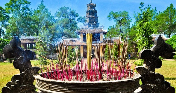 Live Vietnam Like a Local 14 Days